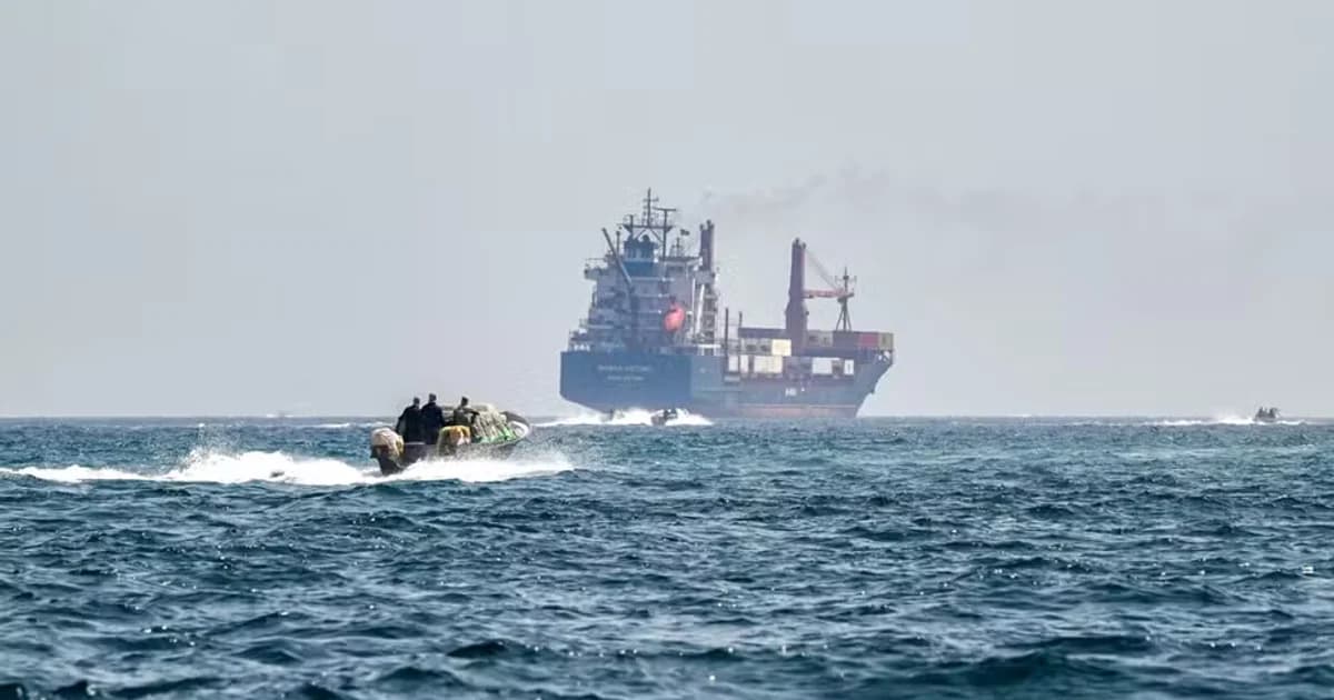 EUA mobilizam ao menos 15 navios no Oriente Médio após anúncio de bloqueio a portos do Irã