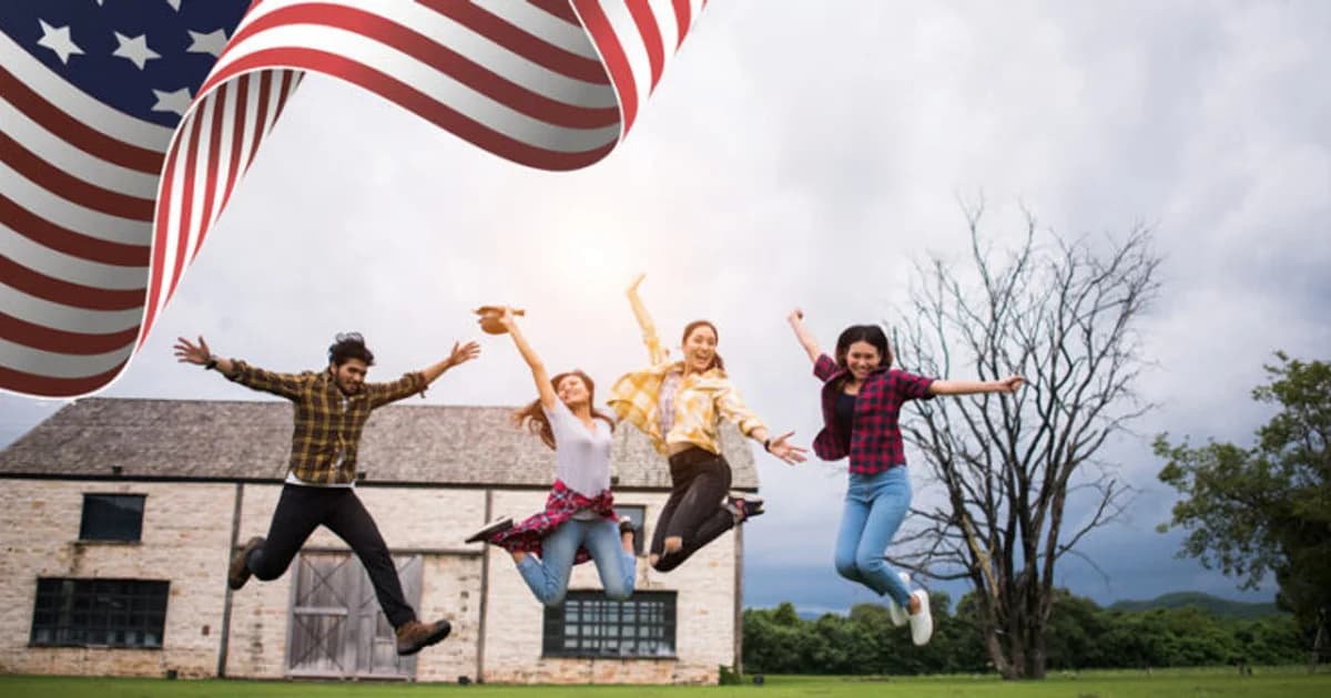 Summer Work Travel e outros quatro programas permitem viver e trabalhar temporariamente nos EUA