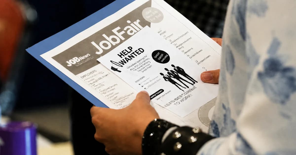 EUA criam 172 mil vagas em maio e desemprego fica em 4,3%