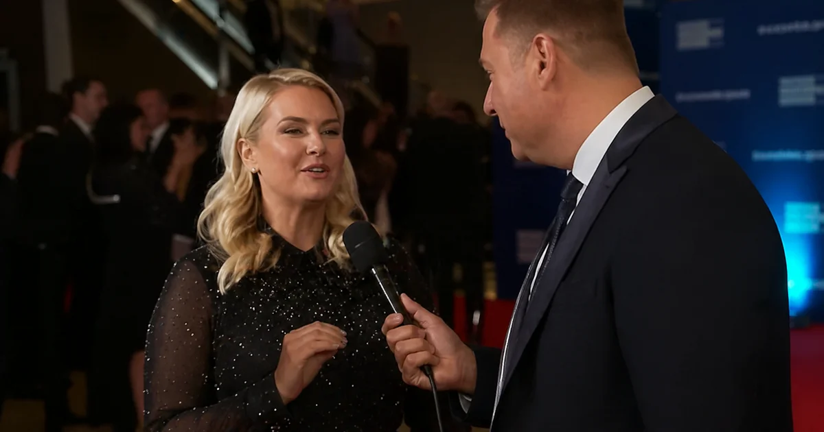 Karoline Leavitt disse que “haveria alguns tiros” antes de disparos reais interromperem jantar da imprensa em Washington