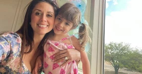 Brasileira mata filha de 4 anos e tira a própria vida após perder guarda da criança no Texas